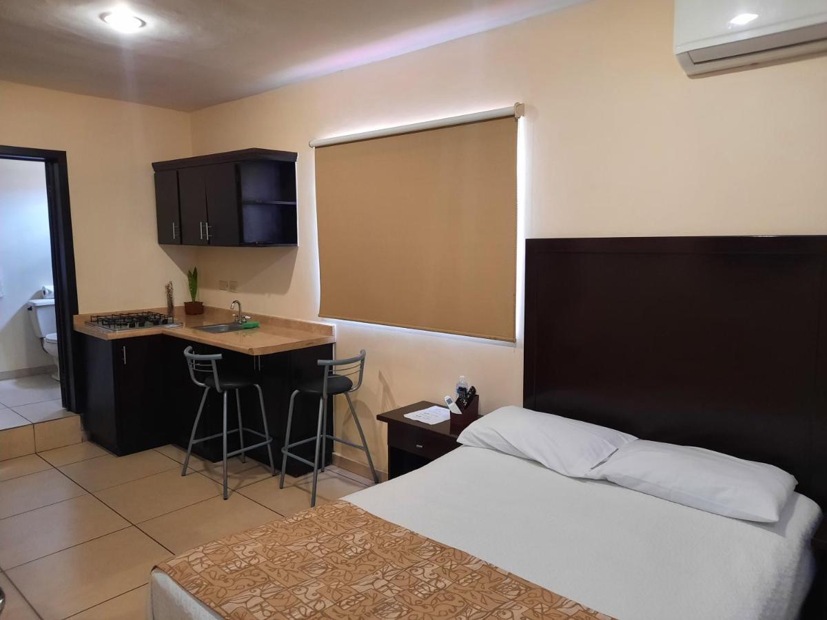 Hgen Rooms & Suites Los Mochis Zewnętrze zdjęcie