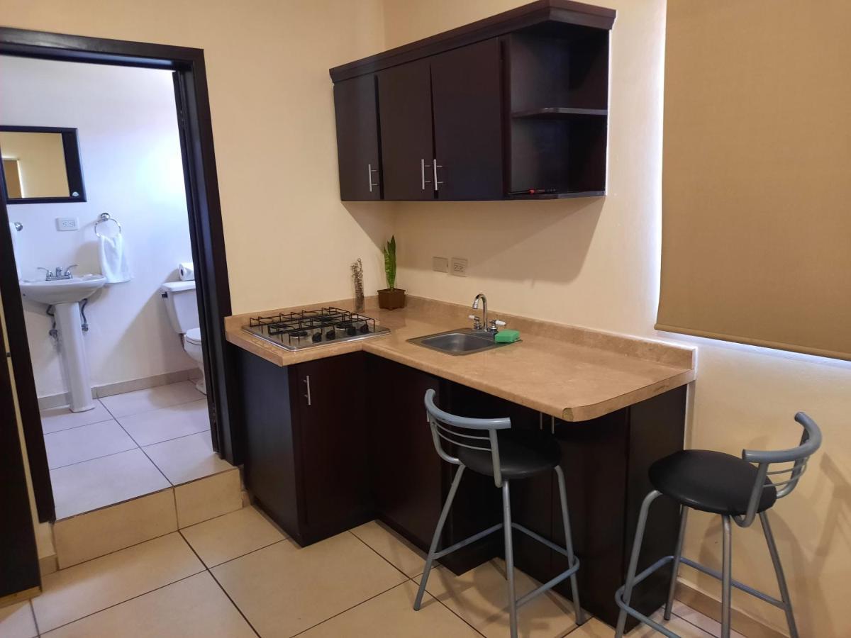 Hgen Rooms & Suites Los Mochis Zewnętrze zdjęcie