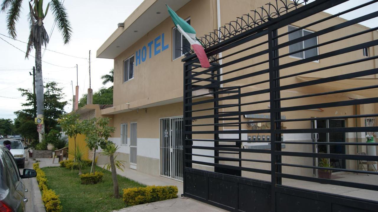 Hgen Rooms & Suites Los Mochis Zewnętrze zdjęcie
