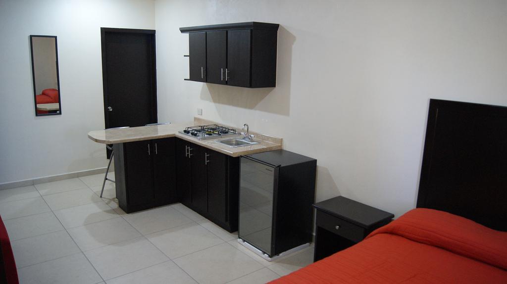 Hgen Rooms & Suites Los Mochis Zewnętrze zdjęcie